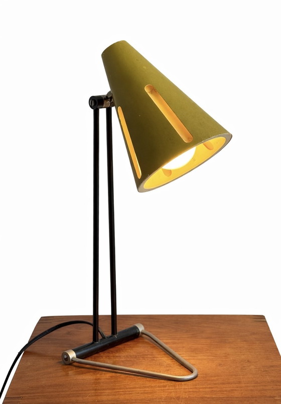 Image 1 of Lámpara solar Hala amarilla rara, modelo 1, de H. Busquet