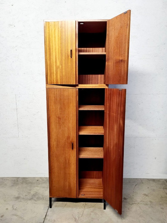Image 1 of 2-delige (losse delen) vintage hoge opbergkast – 1960s – Echt houtfineer
