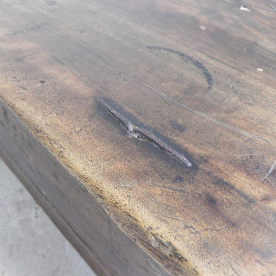 Image 1 of Coffret de mariage syrien du XIXe siècle avec incrustation de nacre