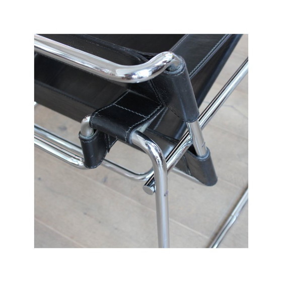 Image 1 of Chaise Wassily