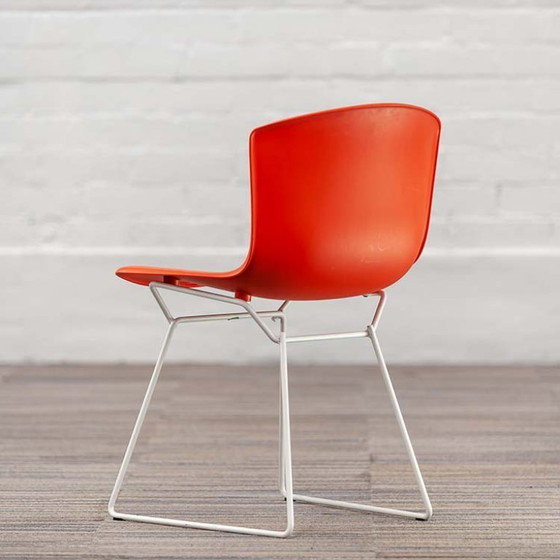 Image 1 of Knoll Plastic Side Chair Ontvangststoel