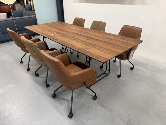 Image 1 of KFF Figura Dining table walnut wood 240x100