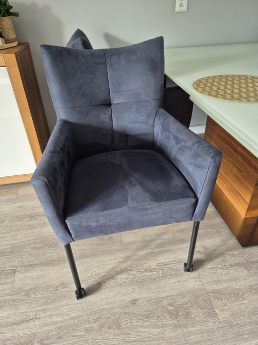 4x Sessel Rosalie Microl Leder Montana Bleu mit Rollen