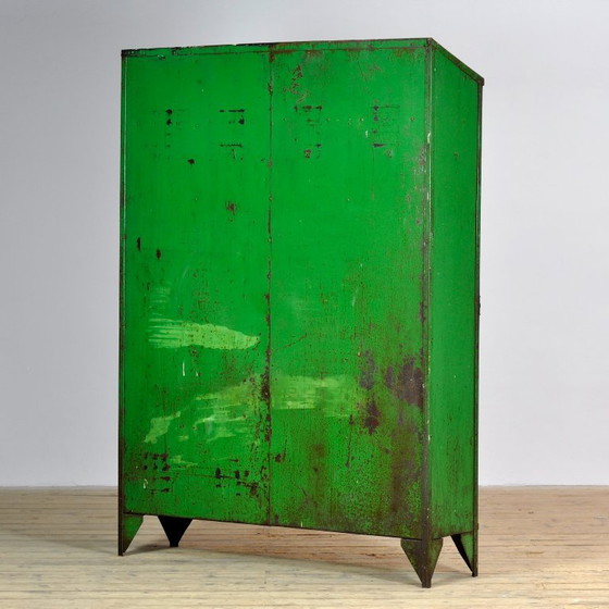 Armadietto industriale verde, anni '50 – Armadi contenitori, Iron, Metal (photo 13 of 13)