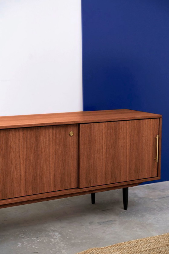 Image 1 of Schuifdressoir gebeitst teak T-S04 220