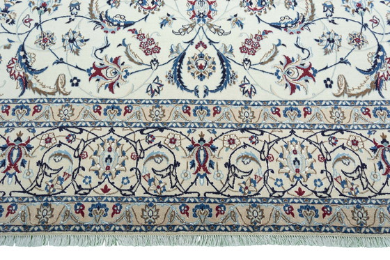 Image 1 of Handgeknoopt Perzisch tapijt Nain 9La 347 x 250 cm