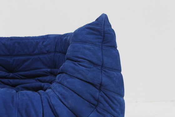 Image 1 of Togo Ligne Roset Ecksessel aus blauem Leder von Michel Ducaroy für Ligne Roset