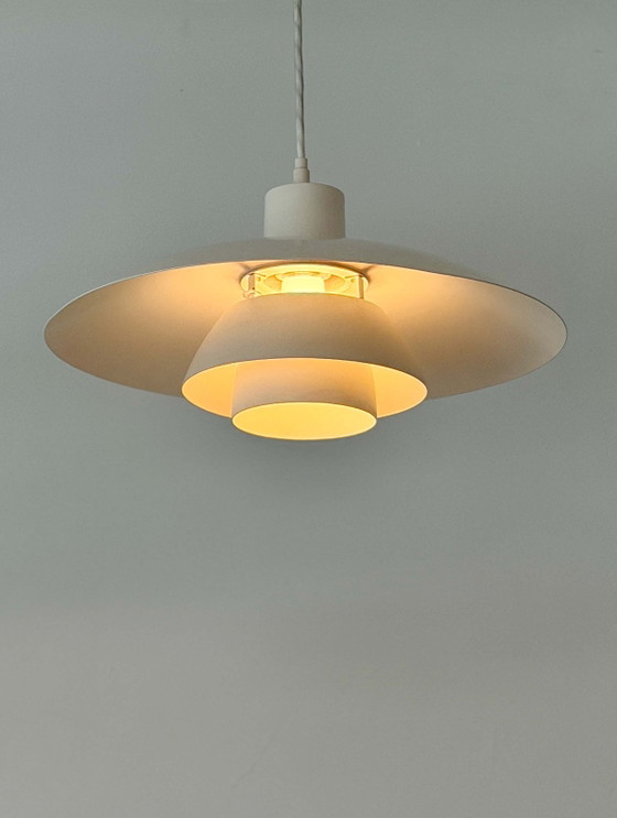 Vintage Louis Poulsen PH 4/3 – Poul Henningsen – Wit – Denmark – Hanglampen, Metal (photo 8 of 14)