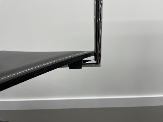 Image 1 of Sedia di design Ikara / sedia da ufficio