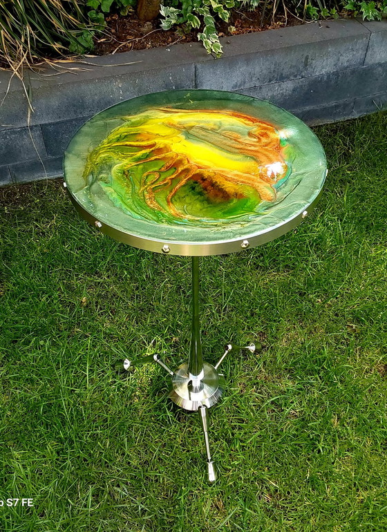 Image 1 of RVS BIJZETTAFEL MET EPOXY BOVENBLAD. 