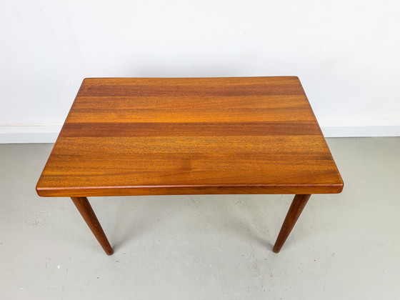 Image 1 of Kleine teakhouten bureau- of eettafel van Niels Bach, 1960S