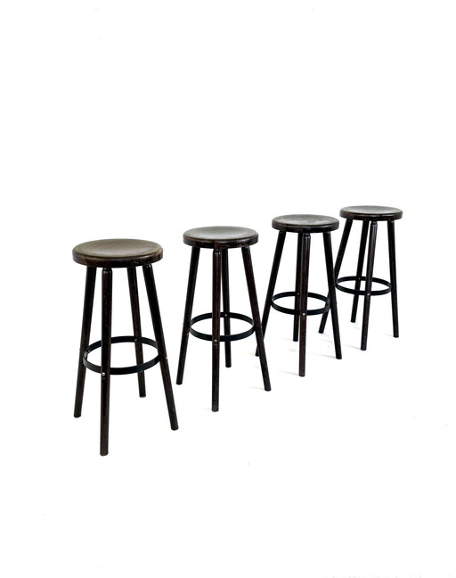 Set van 4 Brutalistische barkrukken ‘80