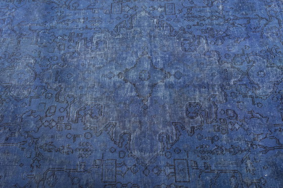 Image 1 of Hand-knotted Vintage Royal Carpet - 286 X 200 Cm