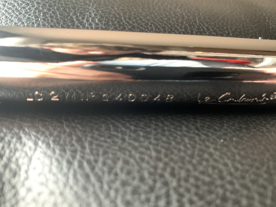 Image 1 of Cassina LC2 Le Corbusier