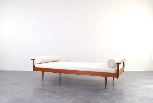 Mid Century Deens teakhouten daybed, jaren 1960.