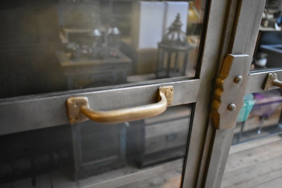 Image 1 of Vitrina metálica 92*40*200 cm