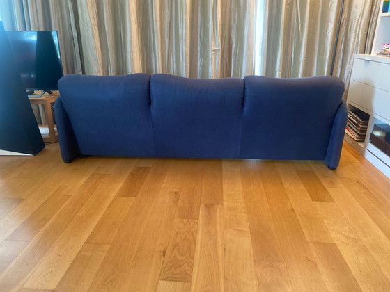 Image 1 of Canapé 3 places Cassina Maralunga bleu