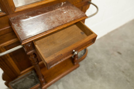 Image 1 of Vestiaire Napoléon III en noyer fin 19e, 3 miroirs, marbre