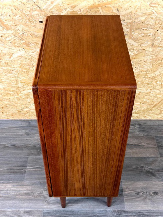 Image 1 of Aparador de teca de los años 60 y 70, mueble credenza, diseño moderno danés, Dinamarca