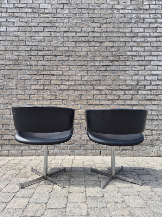 Image 1 of Artifort Geoffrey Harcourt 2 design armchairs F63 black