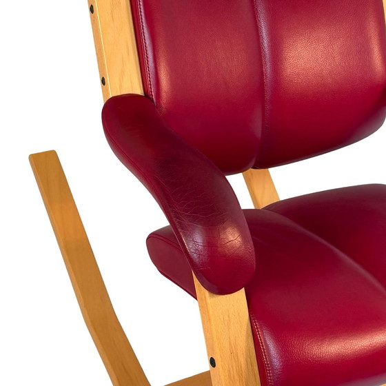 Image 1 of Peter Opsvik - Stokke - Gravity Balance (Design from 1991) Ergonomically Shaped Rocking Chair - Red Leather and Natural Frame