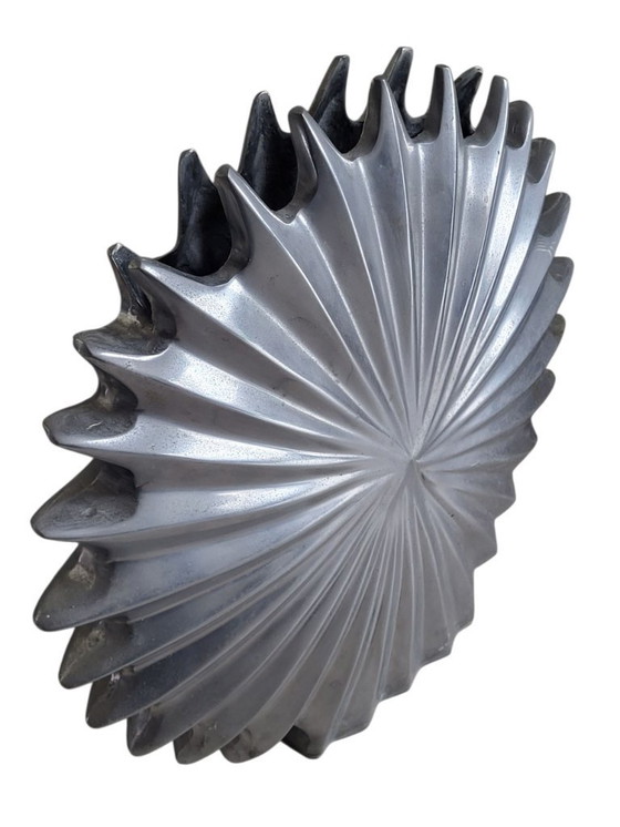 Image 1 of Vaso "Shell" in alluminio
