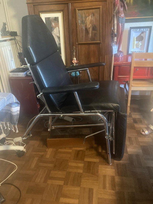 VINTAGE Verzorgingsstoel / Nursing Chair