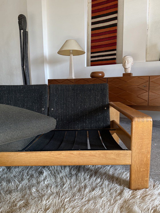 Image 1 of DIVANO 2 POSTI CARL STRAUB IN LEGNO DI FRASSINO E TESSUTO BOUCLÉ, ANNI '70