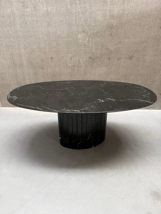 Image 1 of Vintage Nero Marquina Ovale Marmeren Eettafel