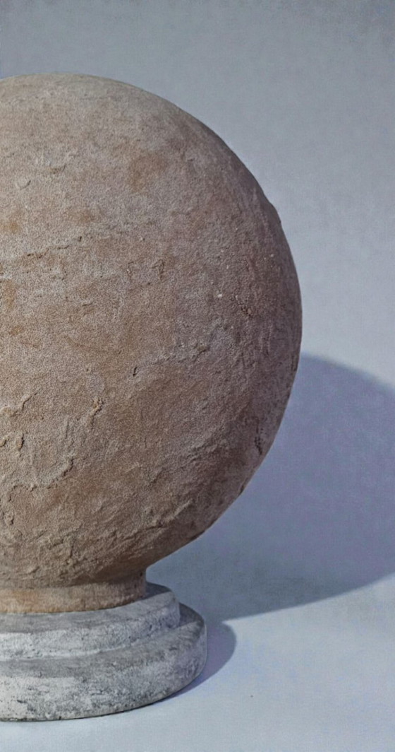 Image 1 of Vintage Plexiglass Globe Table Lamp