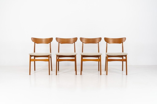 Set of 4 dining chairs by Schiønning & Elgaard (Denmark, 1960s).
