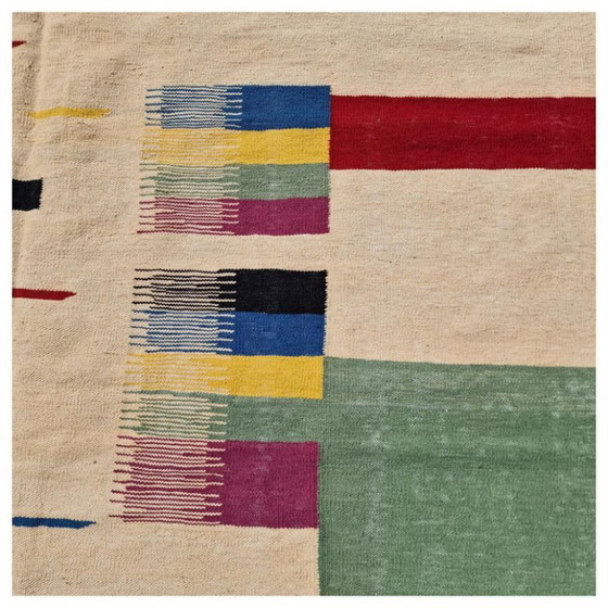 Alfombra Kilim tejida a mano | Diseño Ikat moderno | Lana sobre algodón | Beige (98 × 69 pulgadas) – Wool (photo 5 of 11)