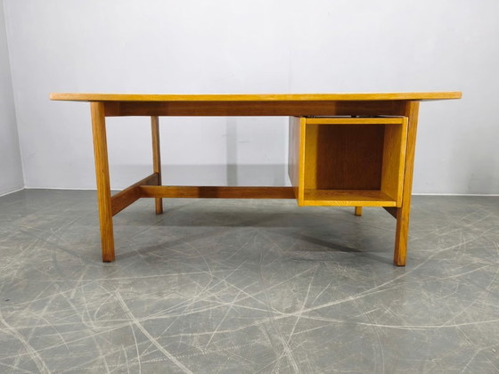 Image 1 of Bureau en chêne GE125 de Hans J. Wegner pour GETAMA, Danemark