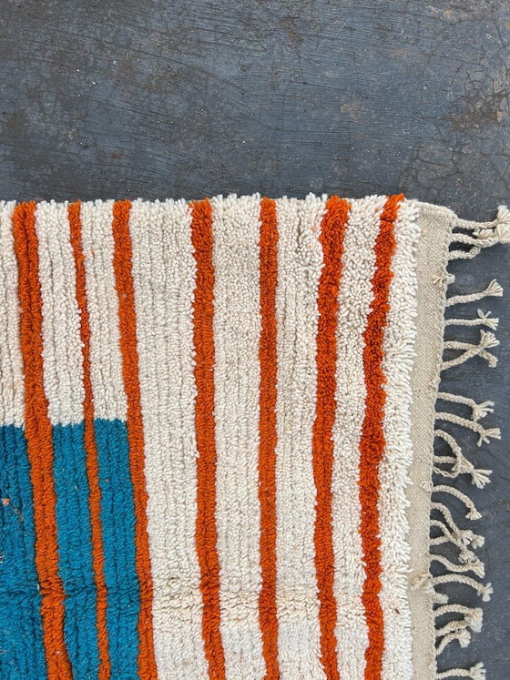 Image 1 of Handwoven Berber rug, traditional craftsmanship, size 150/250 cm