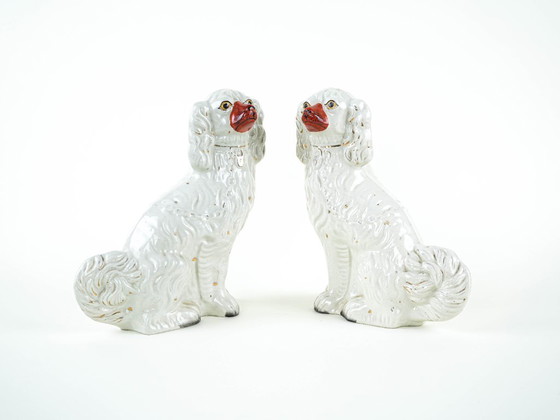 Image 1 of Ceramic mantelpiece figurines – Spaniels, Staffordshire style, made in England