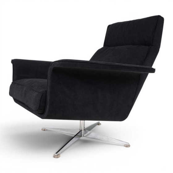 Image 1 of Sillón reclinable Kaufeld Siesta 62 con otomana, diseñado por Jacques Brule en 1960.