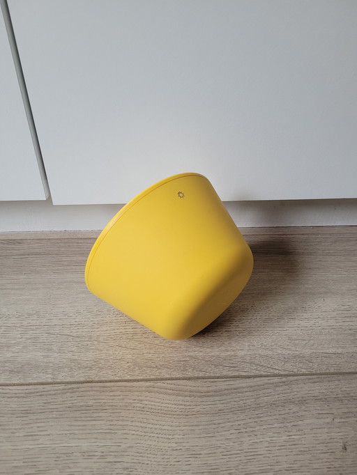 Vintage Ikea Stolpa Gelbe Tischuhr von Henrik Preutz