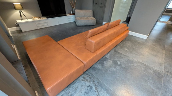 Image 1 of Sofá de cuero coñac de 4 plazas con otomana