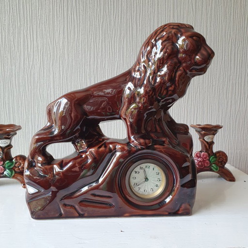 Lion with clock and 2 candlesticks 1920-1930