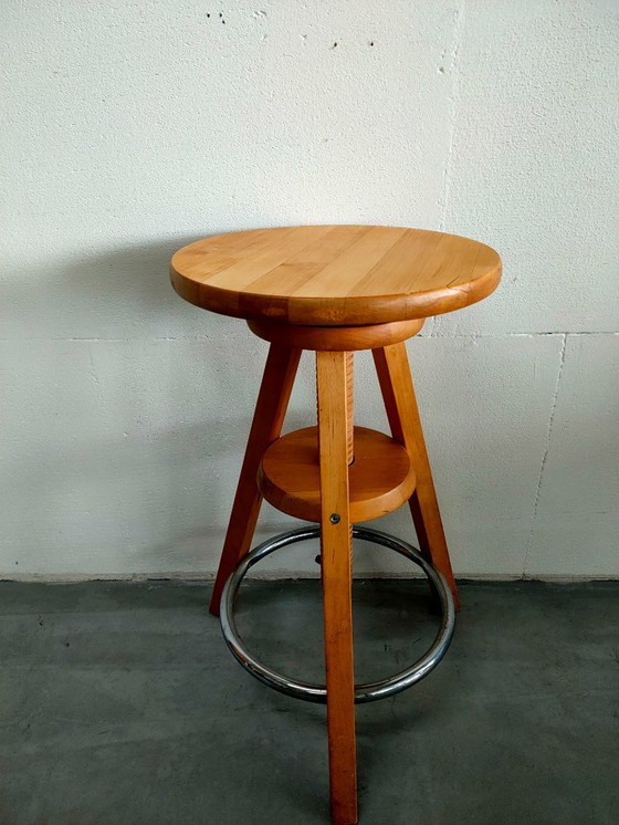 Image 1 of Vintage swivel stool/work stool piano stool potter's stool