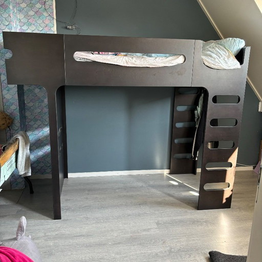 Cama alta de diseño Rafa (¡posiblemente 2 piezas!)