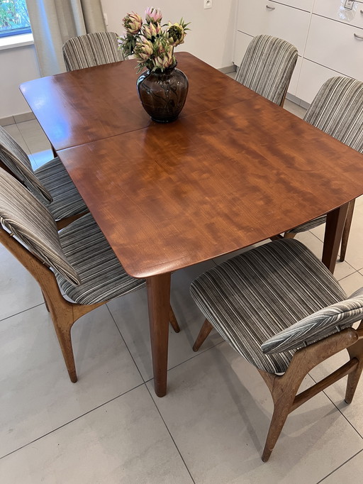 Mahogany table + 6 chairs (1957 design)