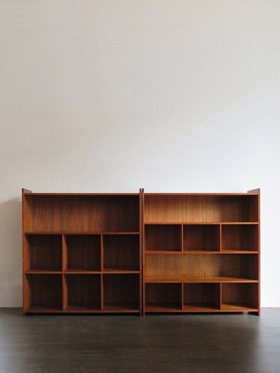 Librerías de teca de Grete Jalk, Dinamarca, juego de 2 – Scandinavian (photo 3 of 30)
