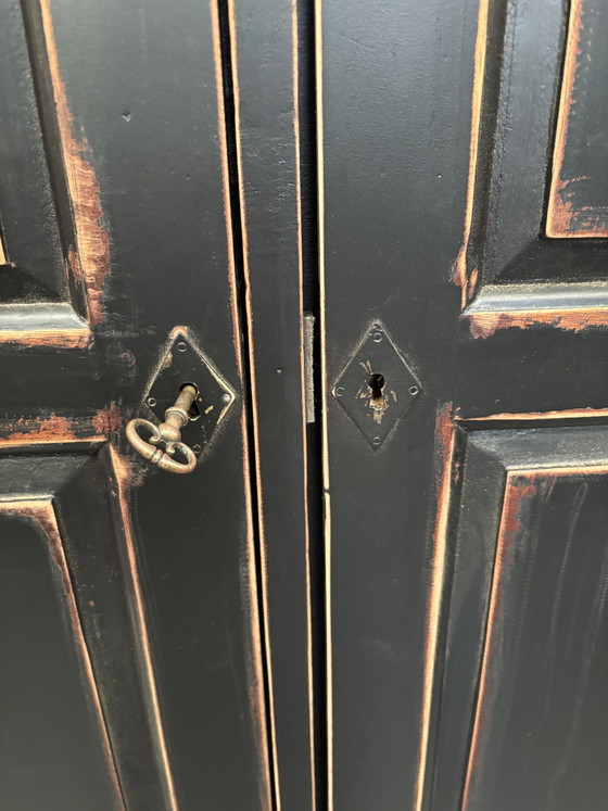 Image 1 of armoire/buffet vintage