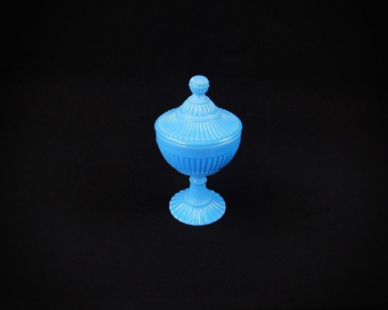 Image 1 of Bonbonniere aus blauem Messeopalin von Portieux Vallerysthal Art Deco