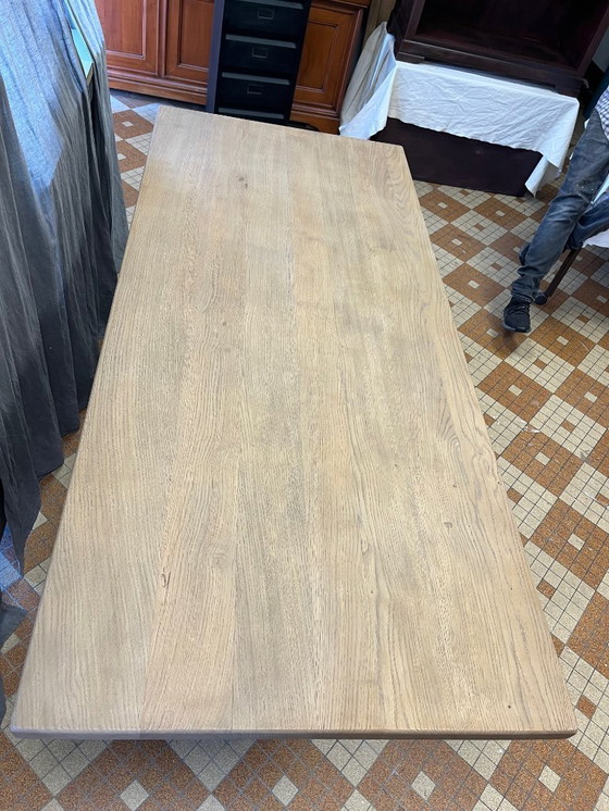 Image 1 of Mesa de roble en bruto