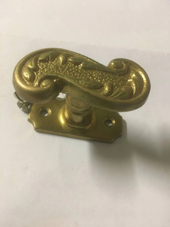 Messing Fenstergriff – Dekorative Objekte, Brass, Vintage (photo 3 of 10)