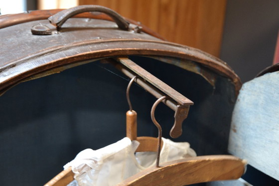 Image 1 of Alter antiker Reisekoffer – Kabinenkoffer – Original