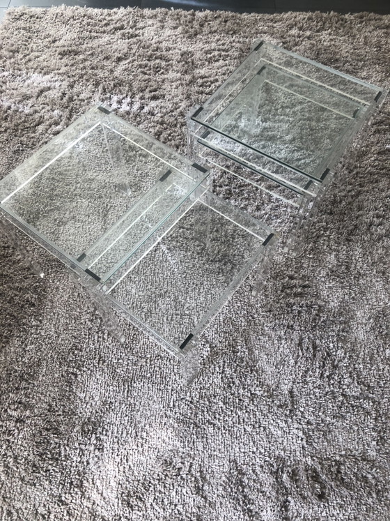 Image 1 of 2x 2 Vintage Eclectisch Plexiglas/glazen bijzettafels