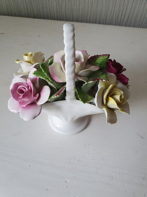 Image 1 of Royal Doulton flower basket – Fine Bone China – vintage England